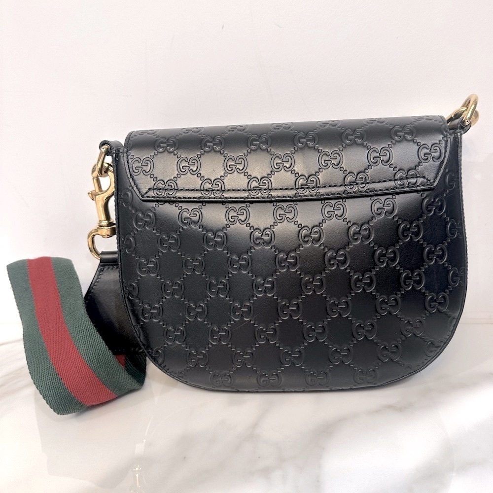 Gucci GG Signature Medium Padlock Crossbody Bag - Picture 2 of 10